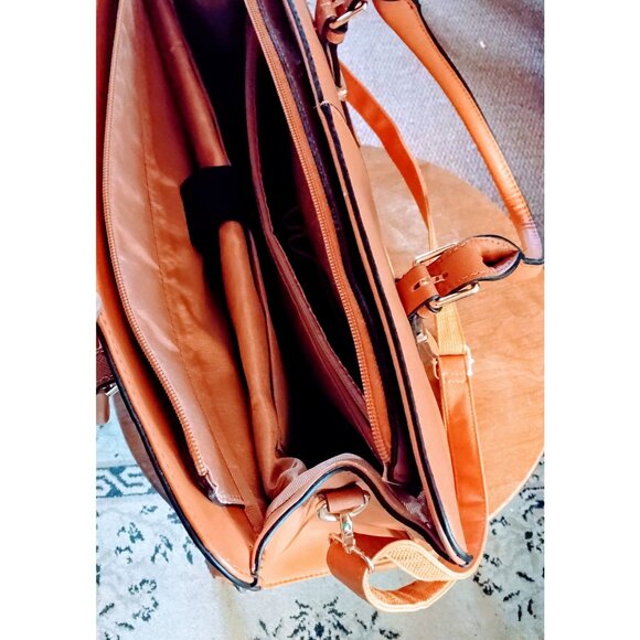 Large Brown Faux Leather Tote Bag With Dual Straps & Adjustable Shoulder Strap - Picture 7 of 10